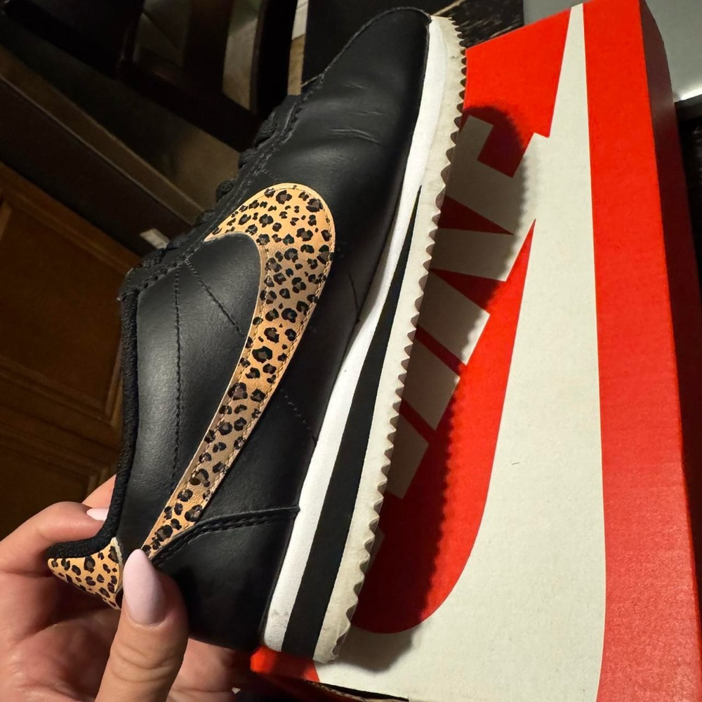Nike Black and Leopard Print Sneakers - Picture 2 of 8